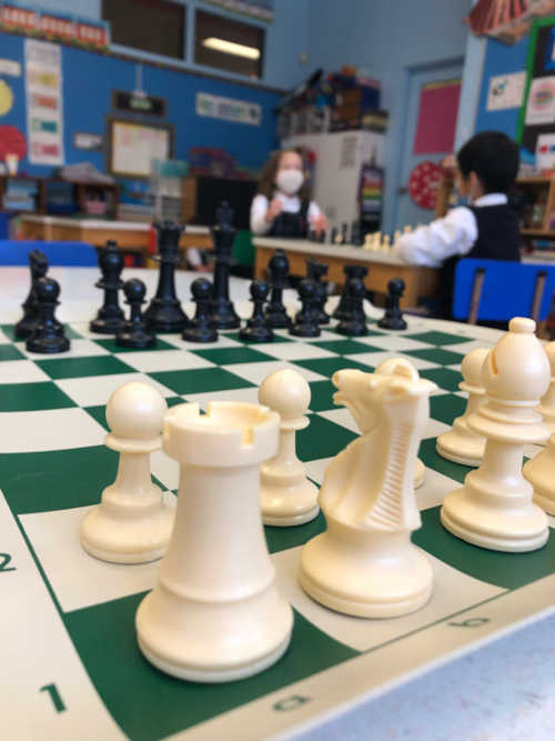Jouer aux échecs à l’école